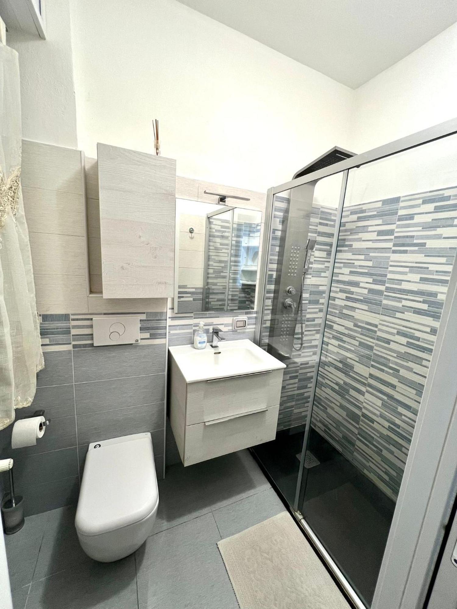 Gigli, Rooms Con Cucina In Comune E Terrazza Milano Exterior foto